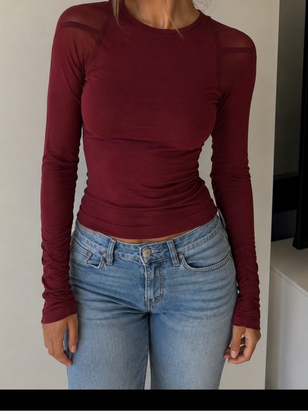 Women’s free people Long Sleeve Fitted Top in Burgundy
